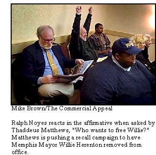 Ralph Noyes (68) indicates his approval of a proposal to recall Memphis Mayor Willie Herenton.